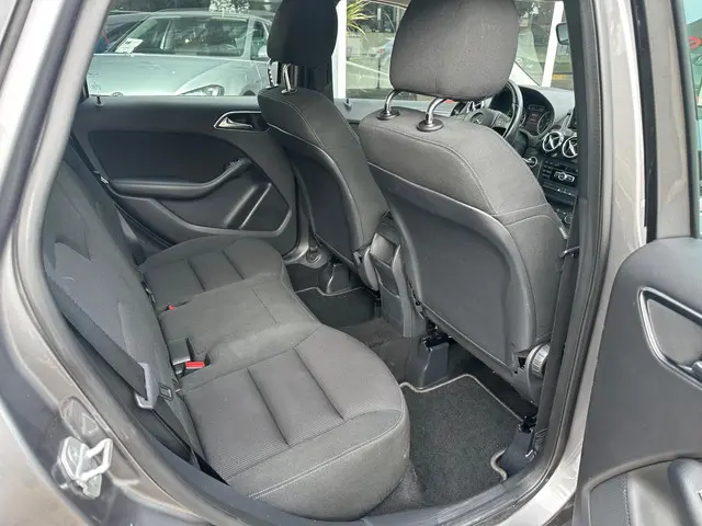 Mercedes-Benz B-Klasse 180 Ambition 2012 Benzine 8