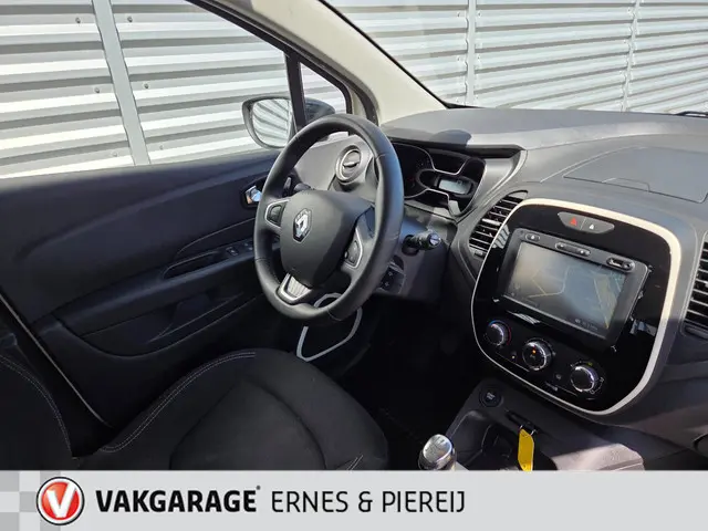 Renault Captur 0.9 TCe Zen 2017 Benzine 2