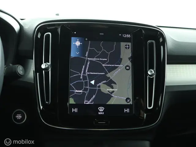 Volvo XC40 1.5 T2 Momentum automaat 2021 Benzine 17