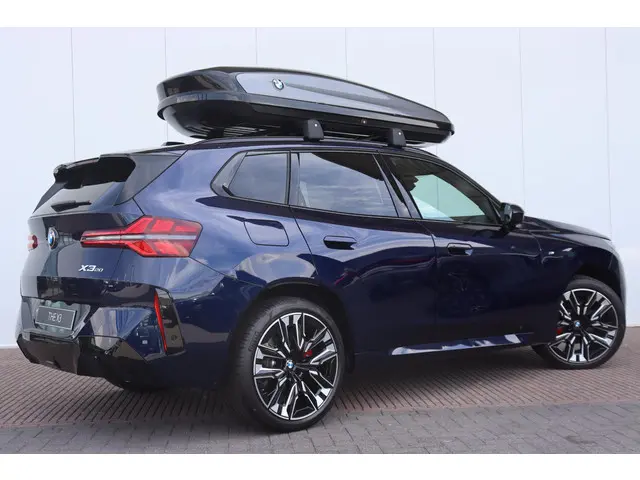 BMW X3 xDrive20i 2025 Benzine 7