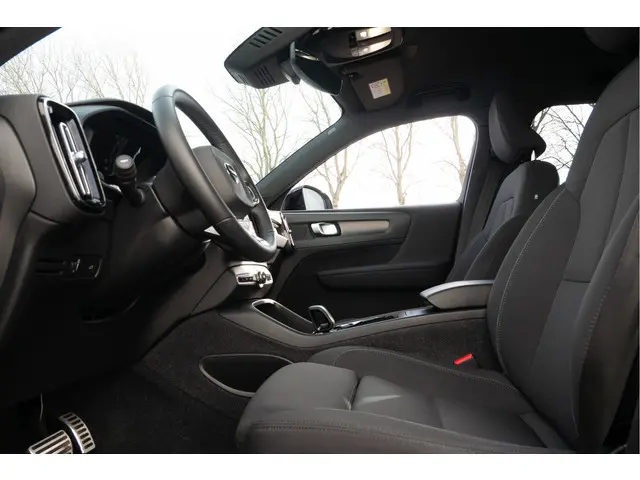 Volvo XC40 Recharge Core SOH 93% 2021 Elektrisch 12