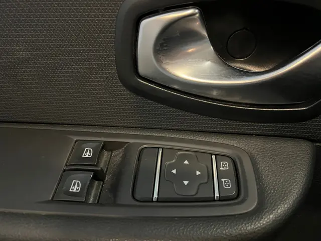 Renault Clio Estate 0.9 TCe Zen 2017 Benzine 8