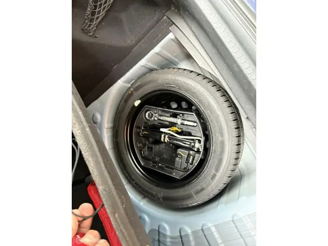 Citroën C4 1.2 PureTech Feel Collection 2015 Benzine 15