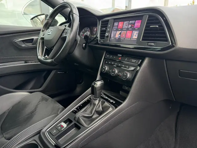 SEAT Leon 2.0 TSI CUPRA 300 Pano. camera 2017 Benzine 22