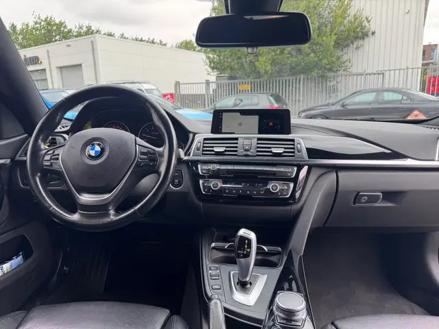 BMW 4 Serie Gran Coupé 418i High Executive 2017 Benzine 21