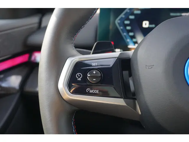 BMW i5 M60 2024 Elektrisch 13