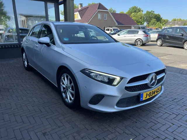 Mercedes-Benz A-Klasse 180 Advantage 2020 Benzine 14