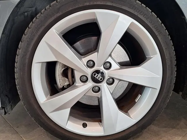 Audi A3 Sportback 40 TFSI e S-Line 2022 Hybride Benzine 23