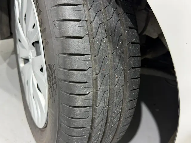 Toyota Yaris 1.5 Hybrid Dynamic 2021 Hybride Benzine 27