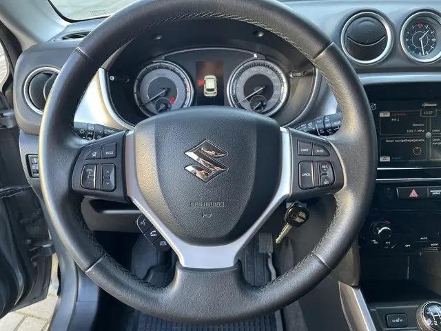 Suzuki Vitara 1.0 B.jet Select 2019 Benzine 9
