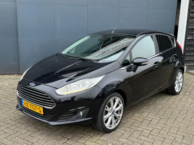 Ford Fiesta 1.0 EcoBoost Titanium 2016 Benzine 2