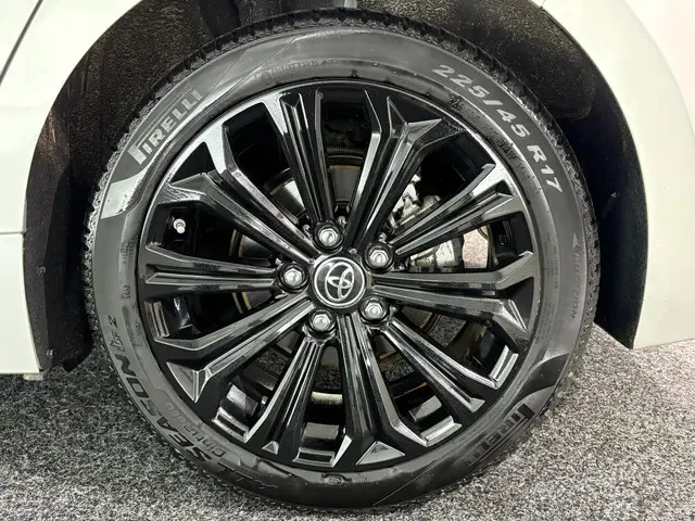 Toyota Corolla 2.0 Hybrid Dynamic 2019 Hybride Benzine 30