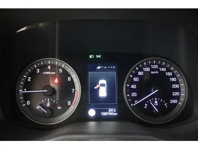 Hyundai Tucson 1.6 GDi Premium. 2016 Benzine 17