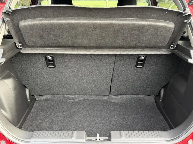 Suzuki Swift 1.2 Select Smart Hybrid 2025 Benzine 7