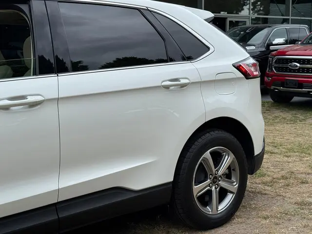 Ford Edge 3