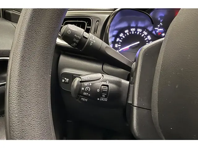 Citroën C3 1.2 PureTech Feel 2020 Benzine 19