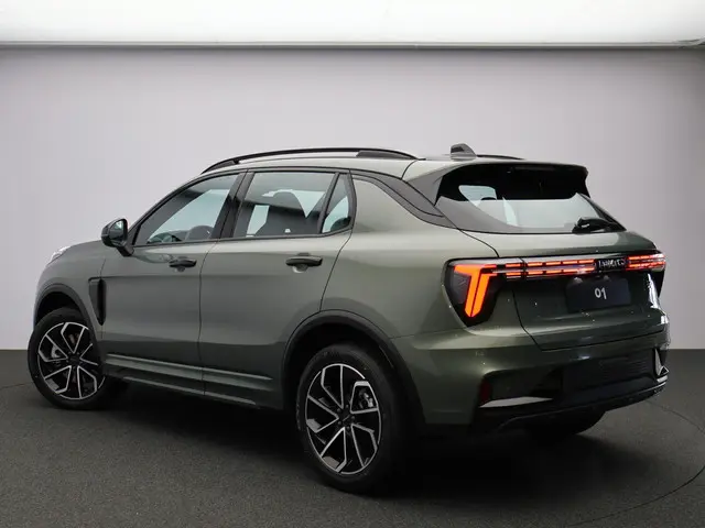 Lynk & Co 01 1.5 Core 2025 Hybride Benzine 2