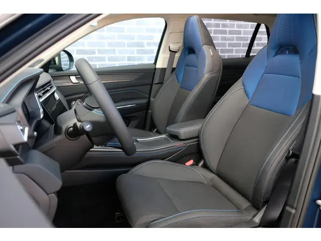 Lynk & Co 01 PHEV 2021 Hybride Benzine 4