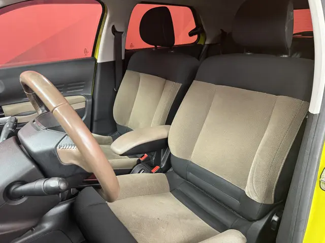 Citroën C4 Cactus 1.2 VTi Feel 2015 Benzine 7