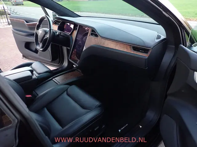 Tesla Model X Long Range 7P 2020 Elektrisch 22