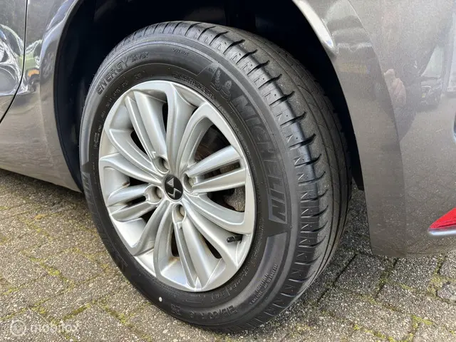 Citroën DS4 1.2 PureTech Business 37.666 km! 2016 Benzine 7