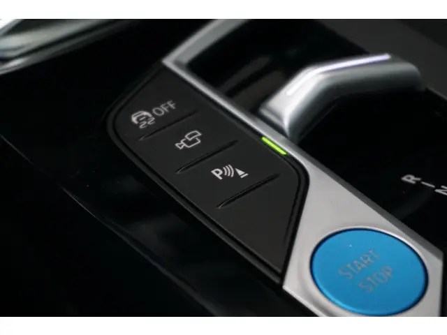 BMW iX3 High Executive 80 kWh 2023 Elektrisch 14