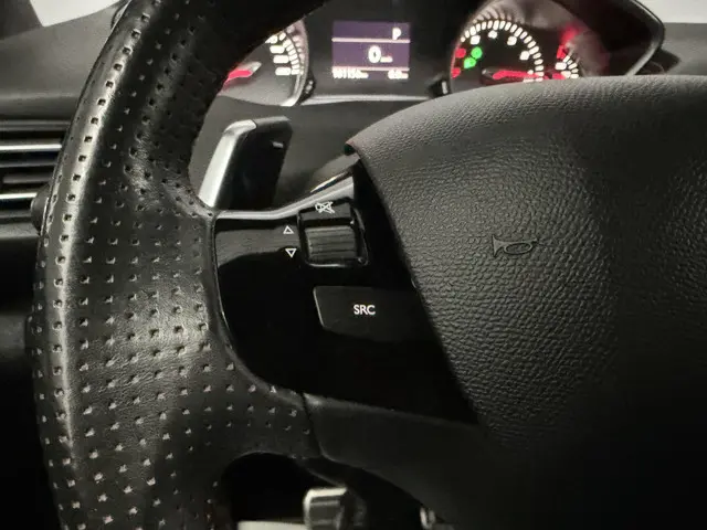 Peugeot 308 1.2 PureTech GT-line 2017 Benzine 15