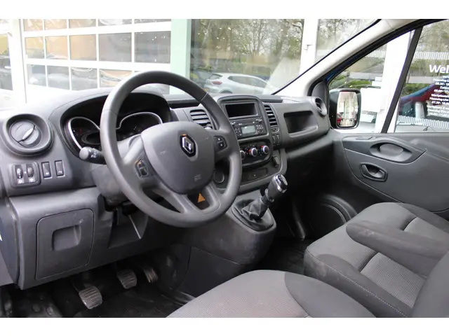 Renault Trafic 1.6 dCi 95 T27 L1H1 Comfort 2020 Diesel 14