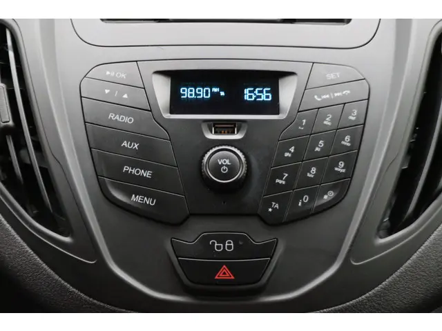 Ford Transit Courier 1.5 TDCI Trend 2018 Diesel 34