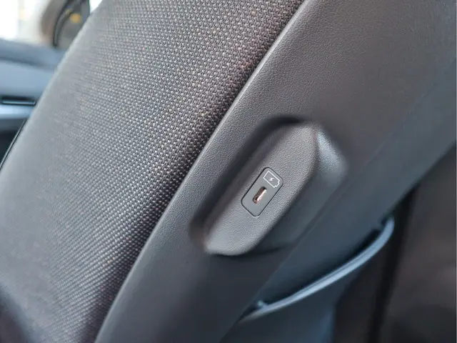 Kia EV3 Air 58.3 kWh 2025 Elektrisch 18