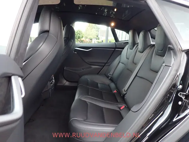 Tesla Model S Long Range 2019 Elektrisch 9