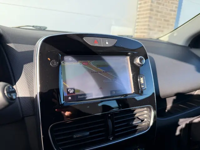 Renault Clio Estate 0.9 TCe Zen 2018 Benzine 11