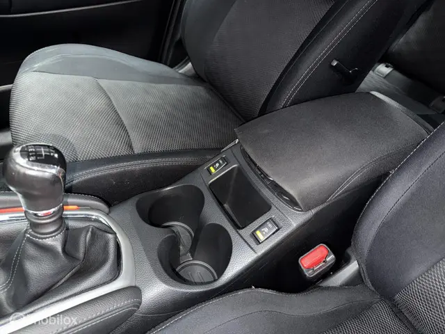 Nissan QASHQAI 1.2 Acenta 2015 Benzine 14