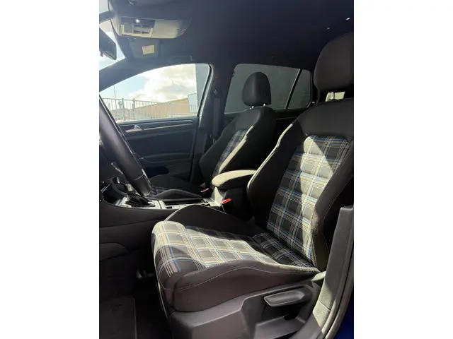 Volkswagen Golf 1.4 TSI PHEV GTE 2017 Hybride Benzine 8