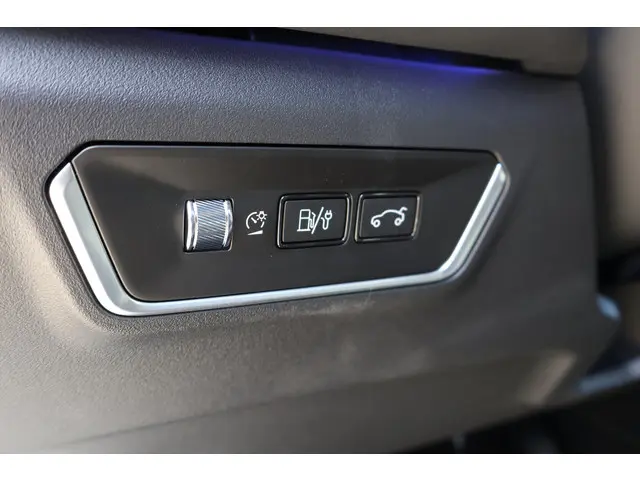 Lynk & Co 01 1.5 2025 Hybride Benzine 23