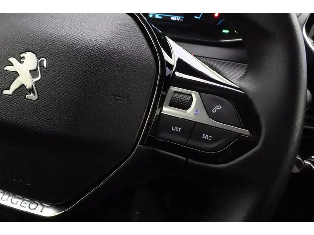 Peugeot e-2008 EV Active 50 kWh 2021 Elektrisch 20