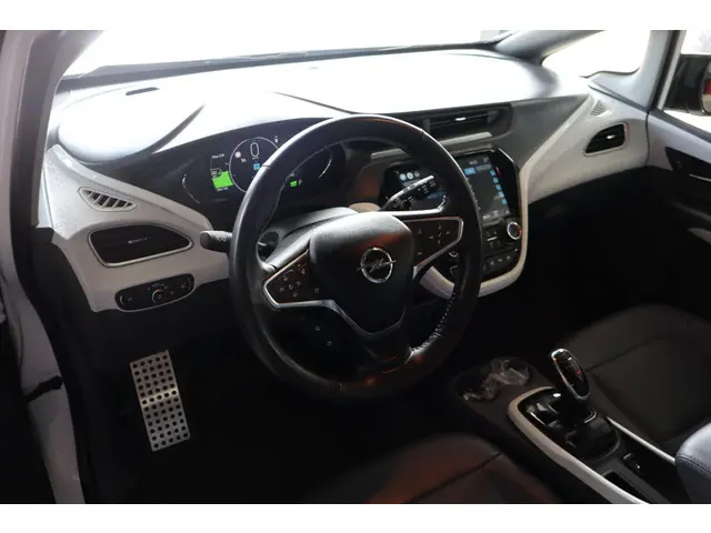 Opel Ampera-e Business executive 60 kWh 2020 Elektrisch 6