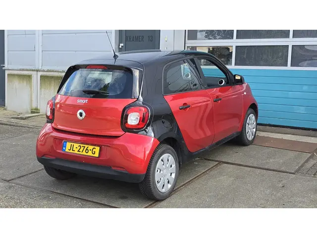 Smart Forfour 1.0 Pure 2016 Benzine 5