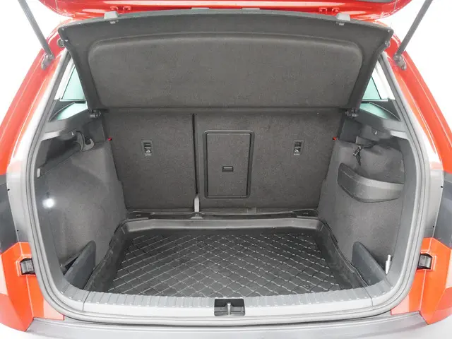 Škoda Karoq 1.5 TSI ACT Style Business 2019 Benzine 9