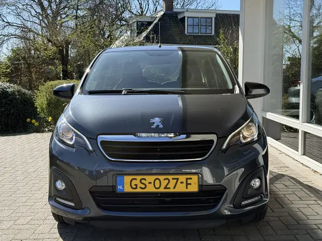Peugeot 108 1.0 e-VTi Active 2015 Benzine 13