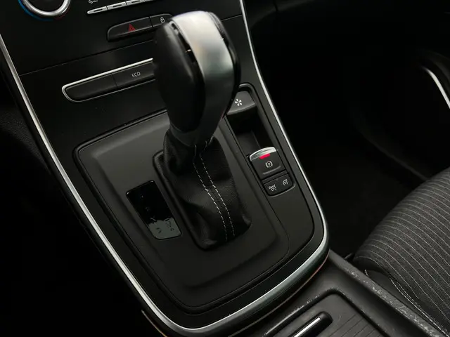 Renault Scénic 1.3 TCe 140 EDC Intens 2022 Benzine 20