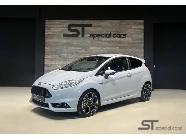 Ford Fiesta 1.6 ST200 2016 Benzine