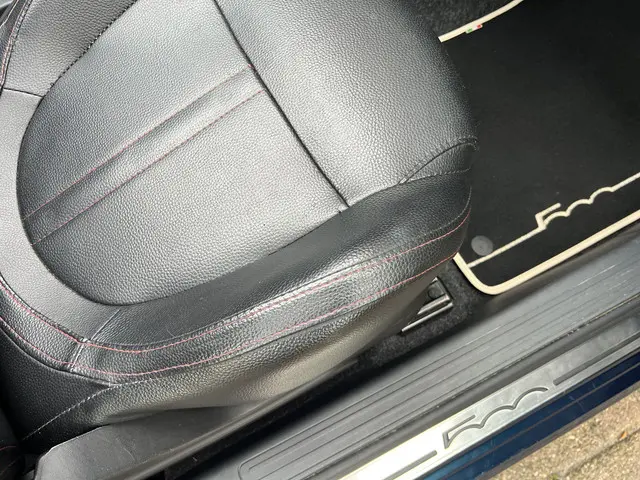 Fiat 500C 1.2 2016 Benzine 31