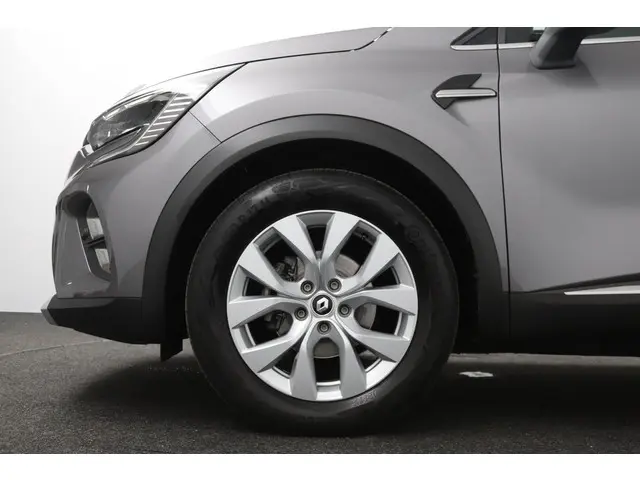 Renault Captur 1.3 TCe 140 Intens 2022 Benzine 35