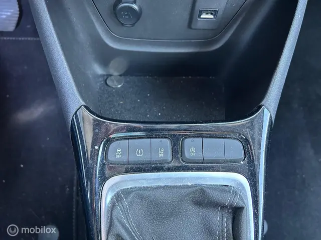 Opel Crossland 1.2 2021 Benzine 6