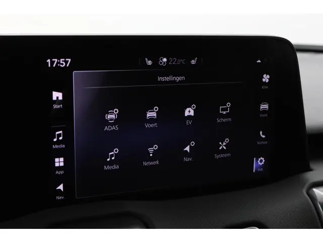 Toyota Urban Cruiser Executive 61 kWh 2026 Elektrisch 48