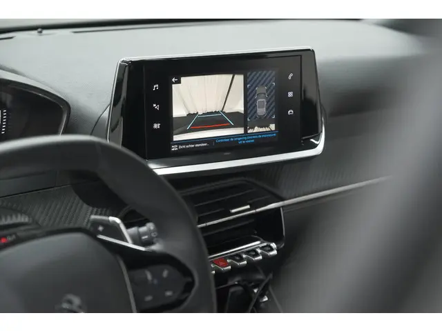 Peugeot 2008 PureTech 130 EAT8 Allure 2023 Benzine 16