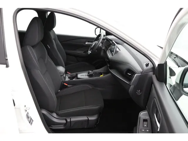 Nissan QASHQAI 1.3 MHEV Xtronic Acenta 2024 Benzine 22