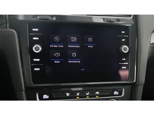 Volkswagen e-Golf 36kWh / 136pk E-DITION 2020 Elektrisch 31