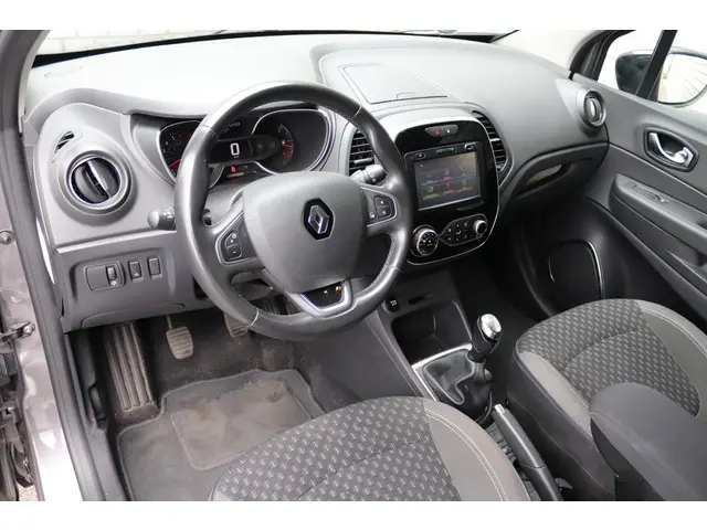 Renault Captur 0.9 TCe Intens 2017 Benzine 33